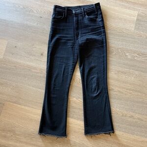 MOTHER - Size 28- The Hustler Ankle Fray- Black /distressed